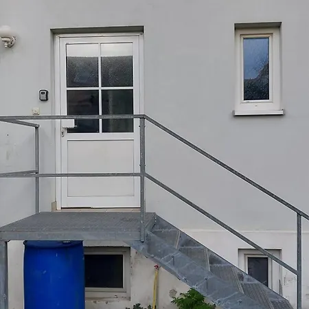 2 Zimmerwohnung Im Herzen Von Appartement *